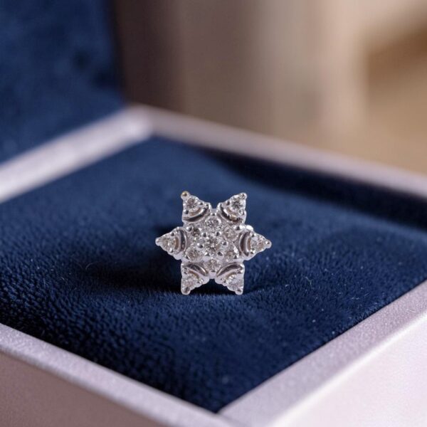 Pave 0.20 Cts Round Brilliant F/VS1 Diamonds Hexagonal Nose Stud 18K Yellow Gold