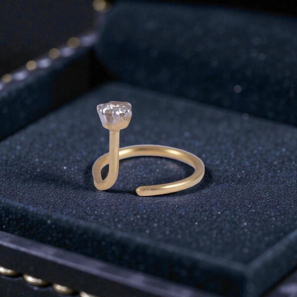 Classy 0.03 Cts Round Brilliant F/VS1 Diamond Nose Wire Stud In 18K Yellow Gold