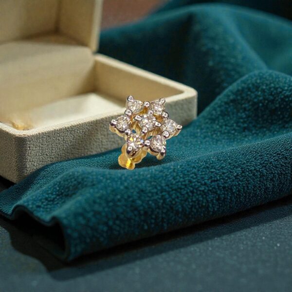 Z-103 (14) 0.16 Cts Round Brilliant F/VS1 Diamonds Seven-Stone Nose Stud In 18K Yellow Gold